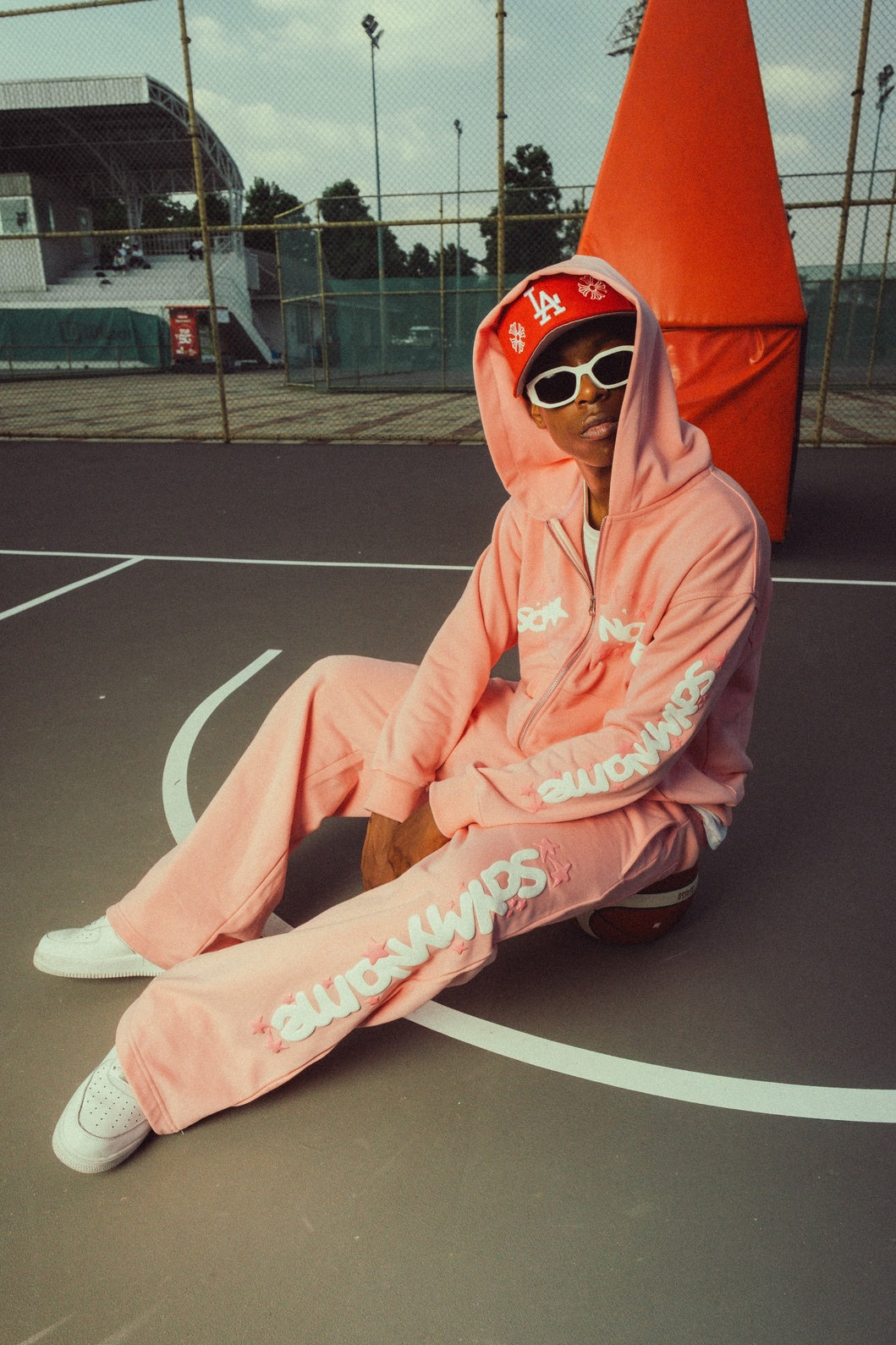 STRAIGHT SWEATPANT - PINK